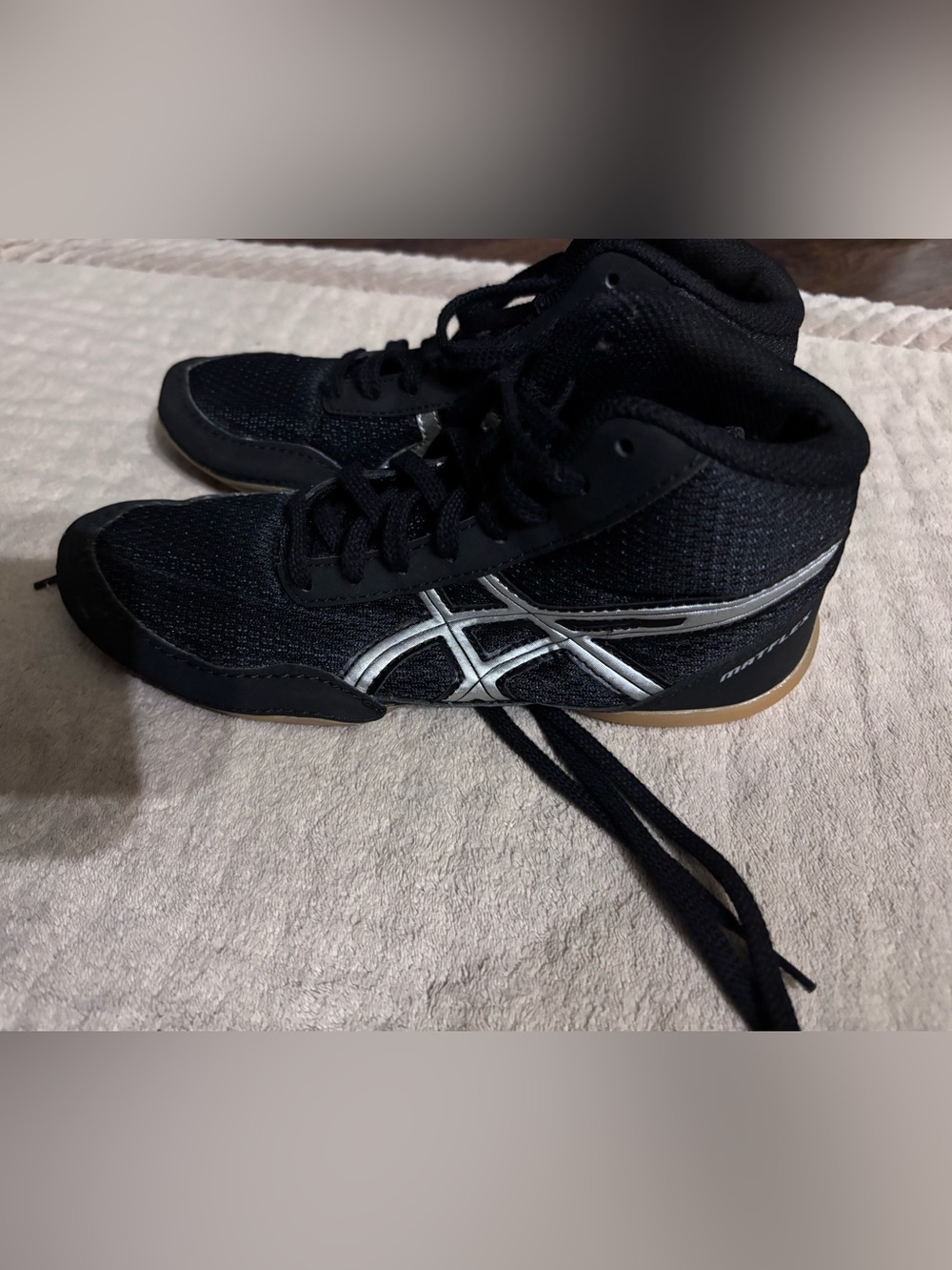ASICS Black Wrestling Sneakers with Silver Accent Matflex 5 GS-New- size 3